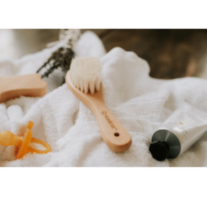 Haakaa Goat Wool Wooden Baby Hair Brush & Comb Set